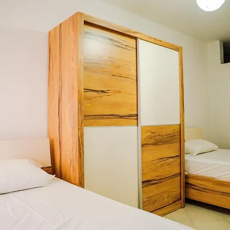 Casas Del Mar Durres